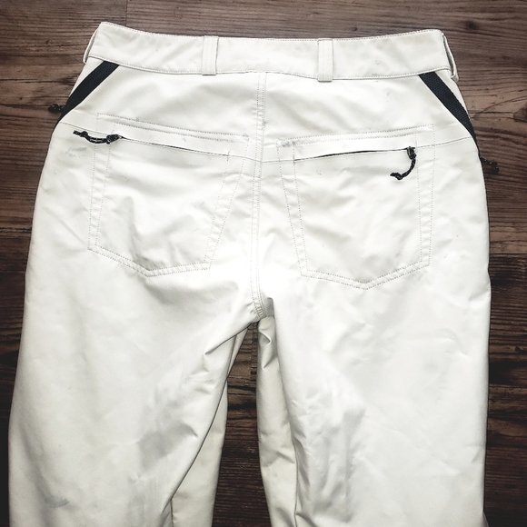 Mountain hardware snowpants size medium - Picture 4 of 5